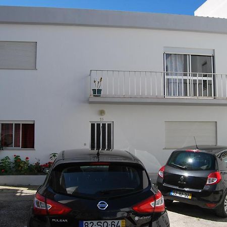 Apartamentos Mota Nazaré Exteriör bild