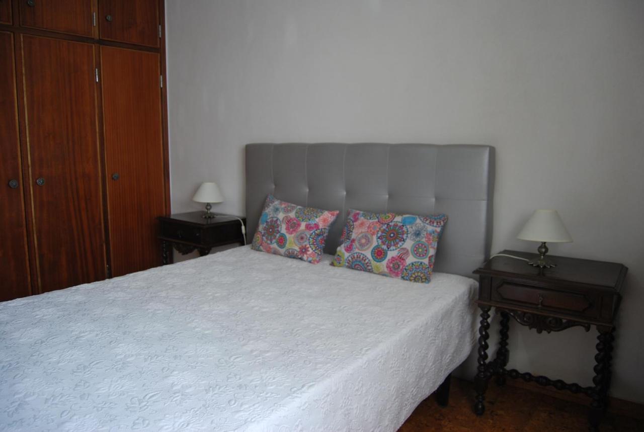 Apartamentos Mota Nazaré Exteriör bild